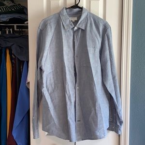 Gap button down